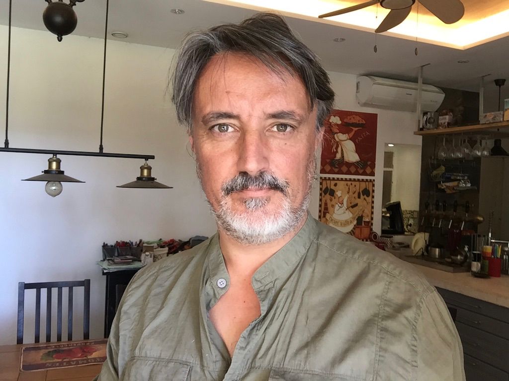 Gérard Llop, architecte d'intérieur à Montpellier